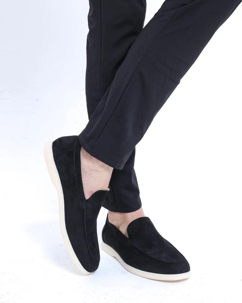 The Avalon Black